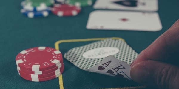 Онлайн покер - основни умения