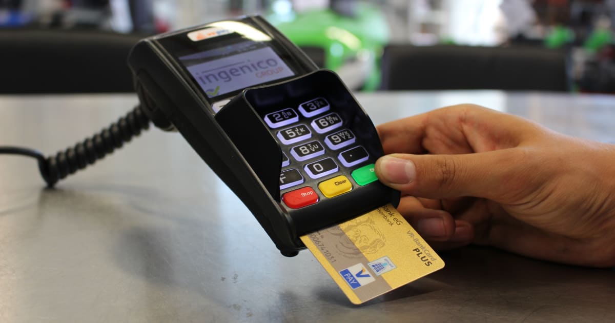 Как да депозирате и теглите средства с помощта на MasterCard в онлайн казина